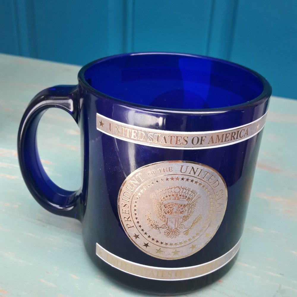 Mug President of the United States Cobalt Blue Glass Coffee Cup Gift for Him Man - Picture 8 of 13